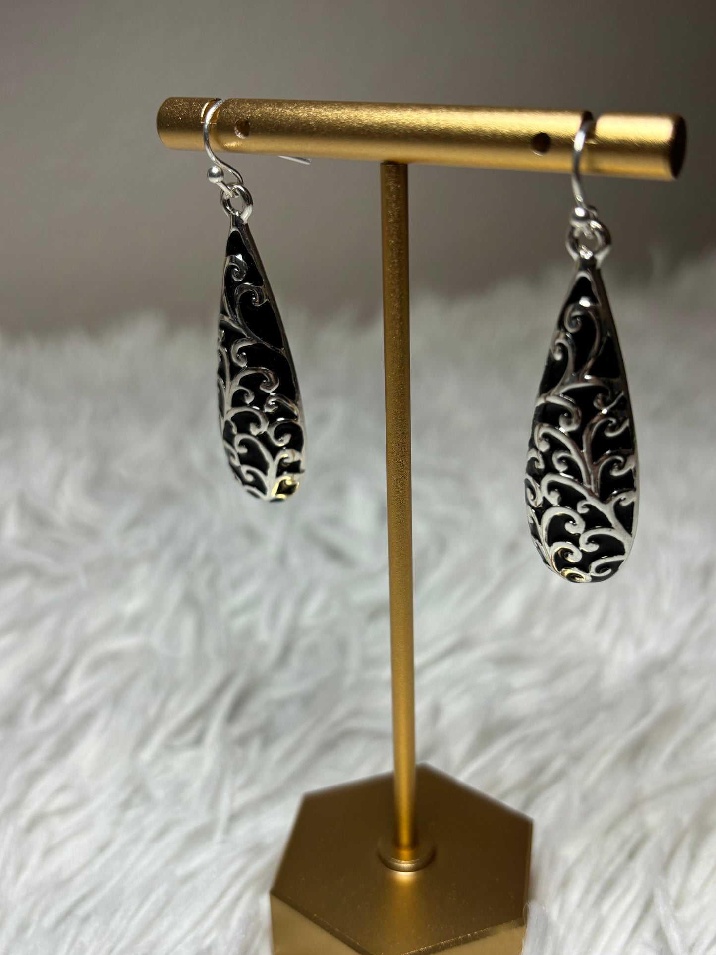 Silver Teardrop Dangle Earrings