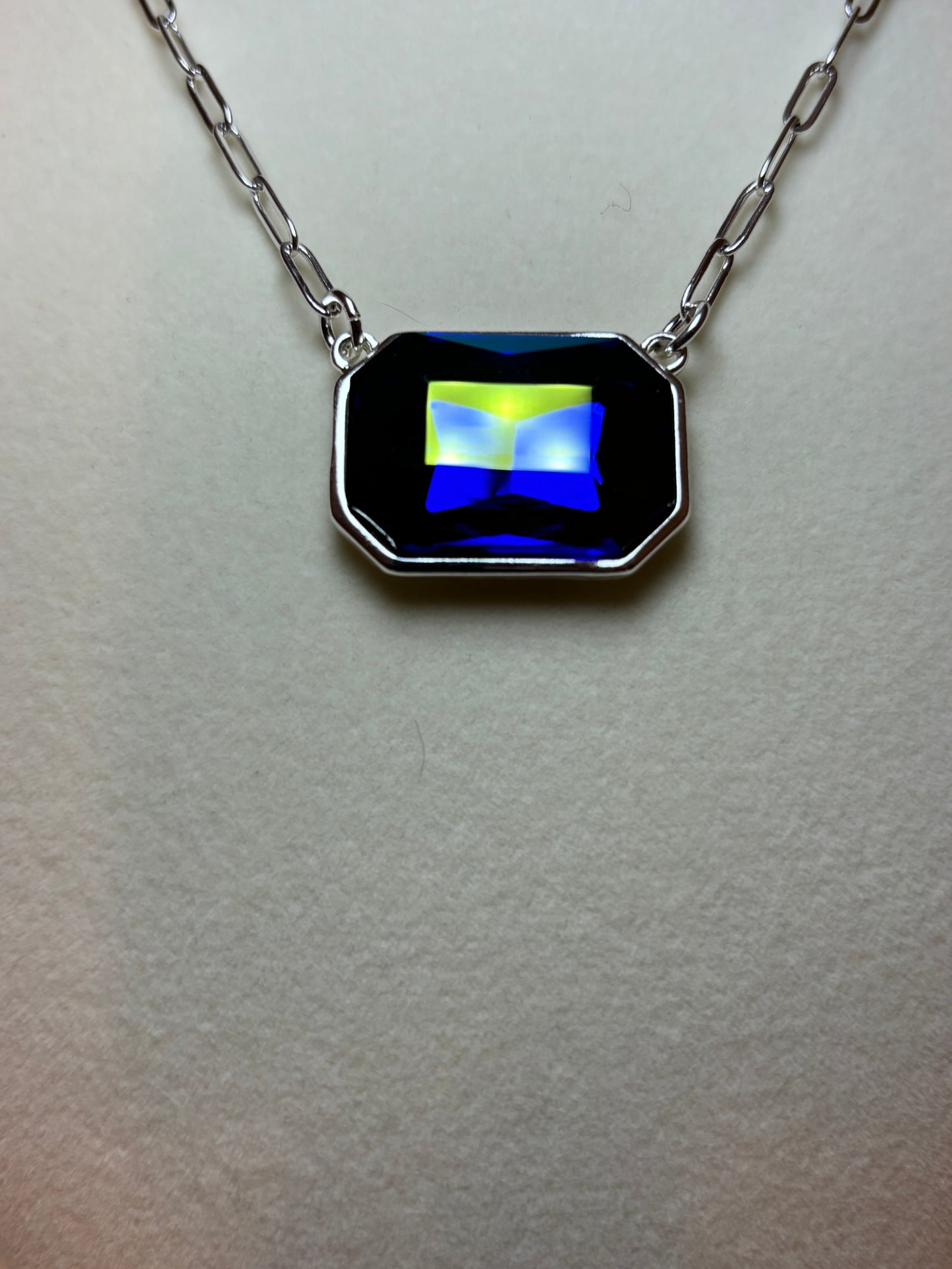 Rhinestone Pendant Necklace