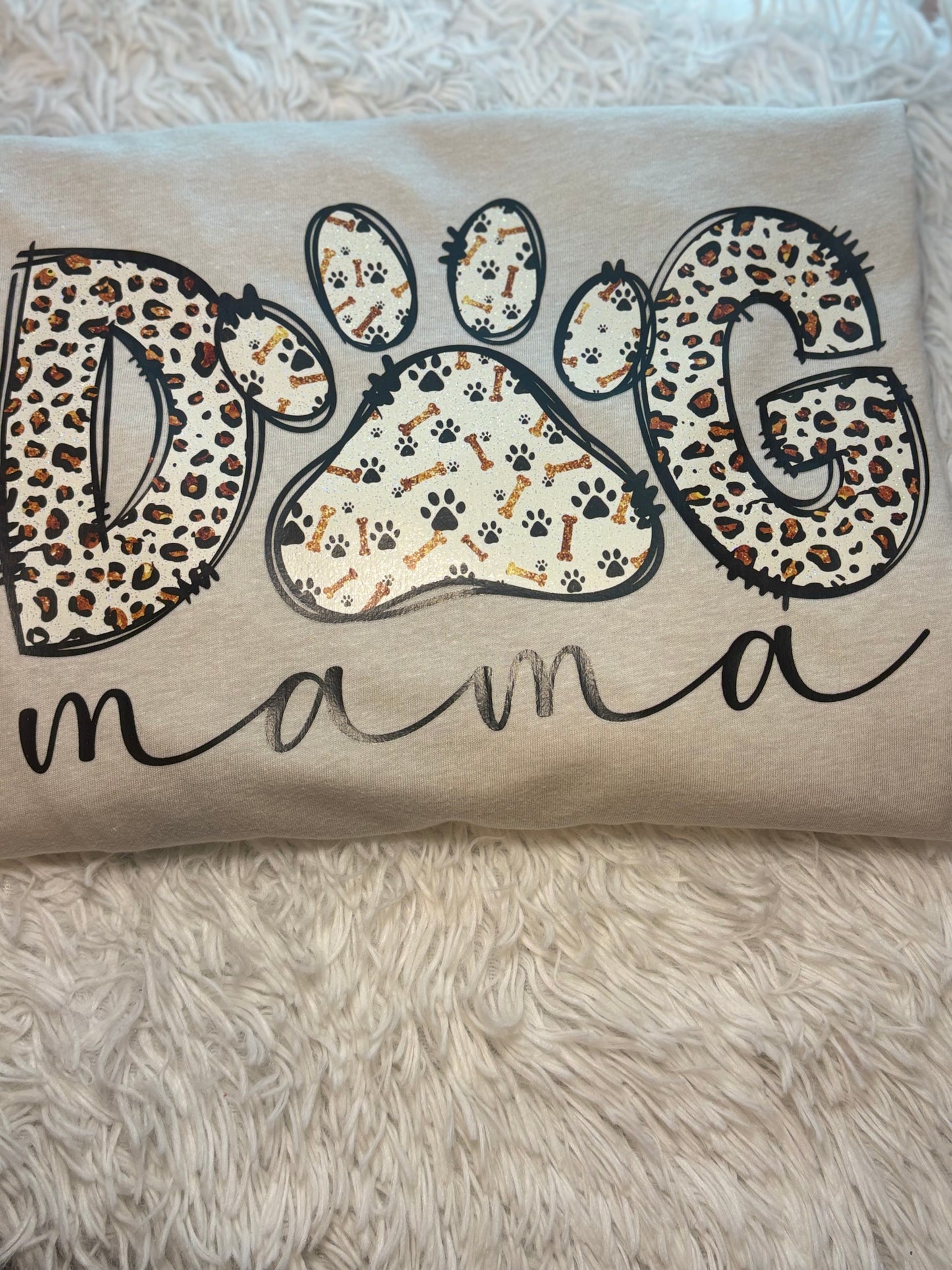 Beige heat press long-sleeve shirt with 'Dog Mama' design- leopard print