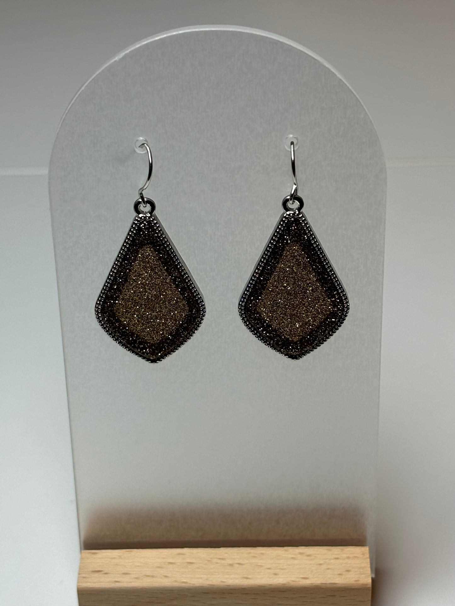 Small Beige Teardrop Earrings
