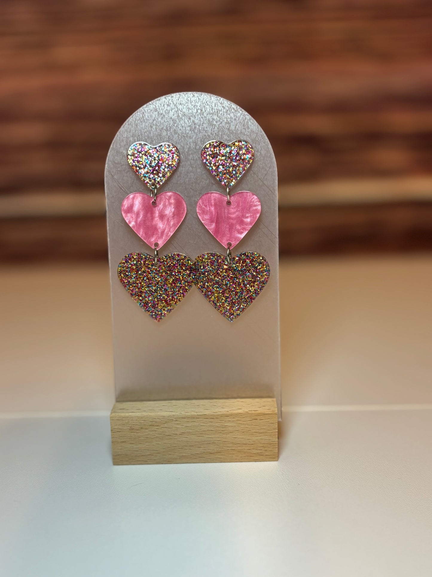 Triple Heart Dangle Earrings – Pink Pearl & Rainbow Glitter Acrylic