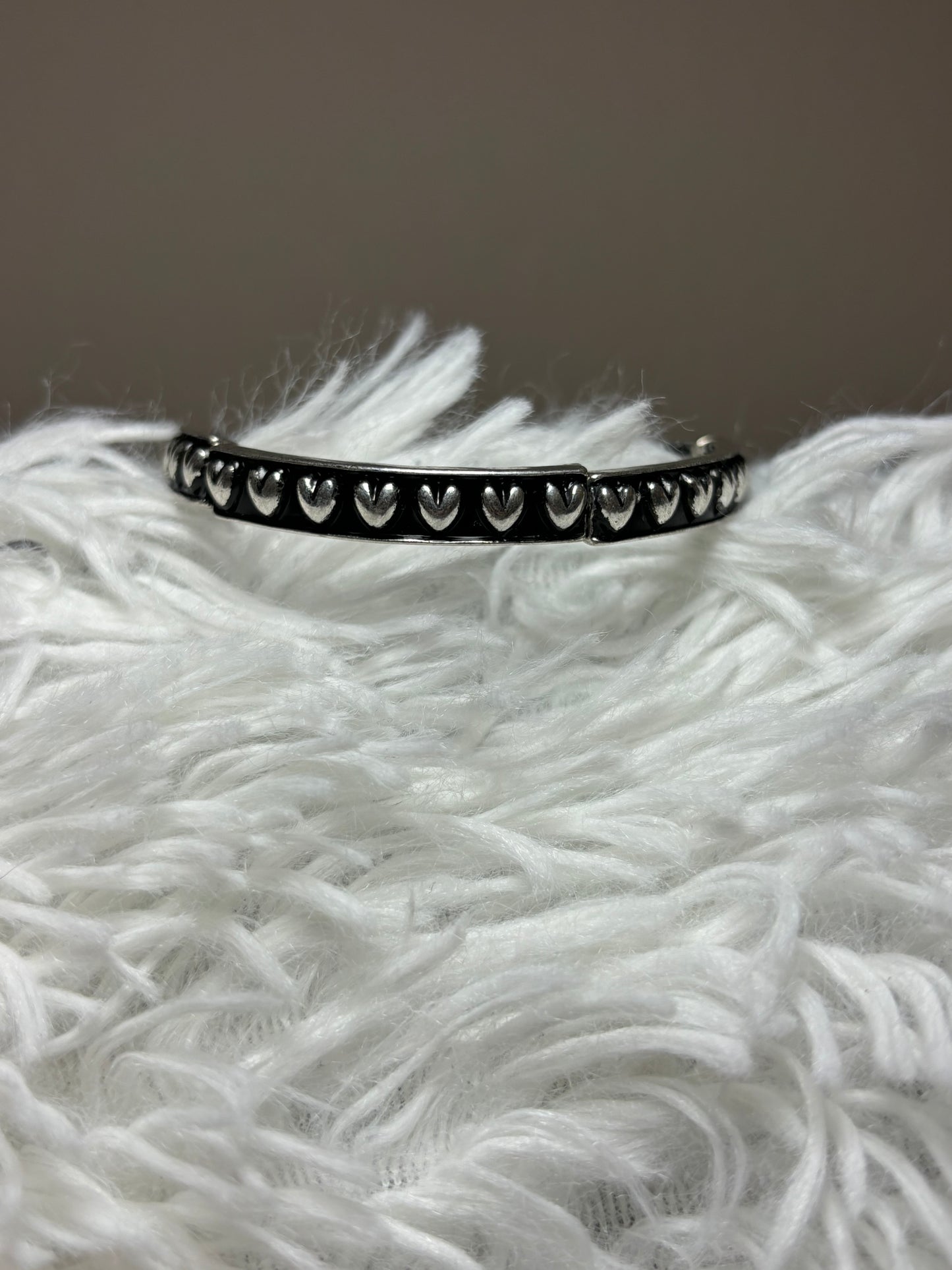 Tiny Heart Bubble Stretch Bracelet