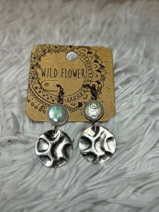 Fashion Pearl Dangle Earrings