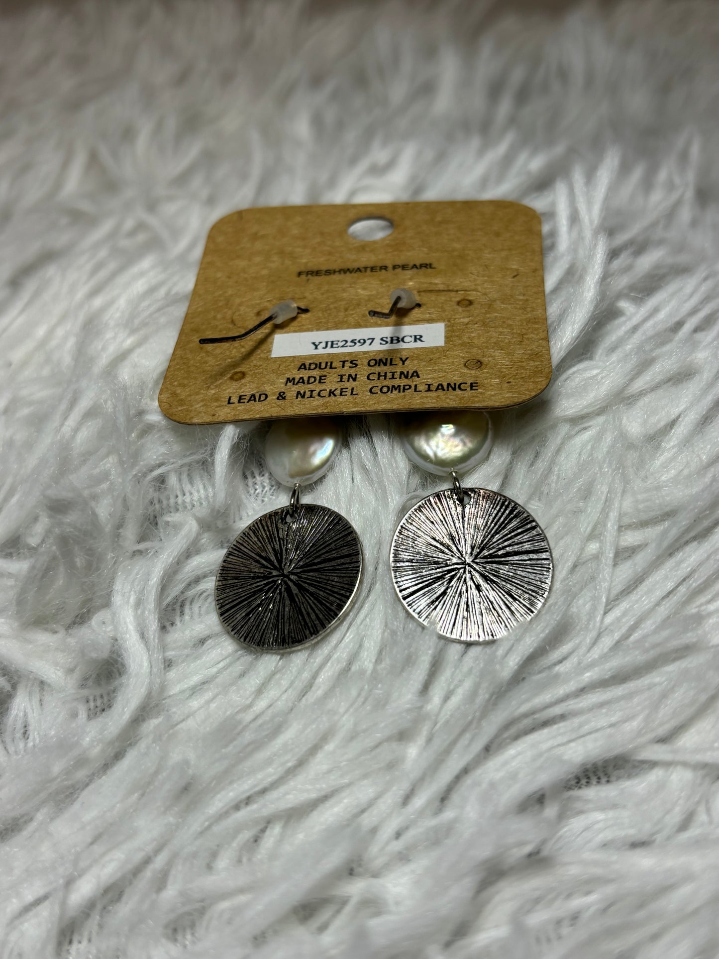 Fashion Pearl Dangle Earrings