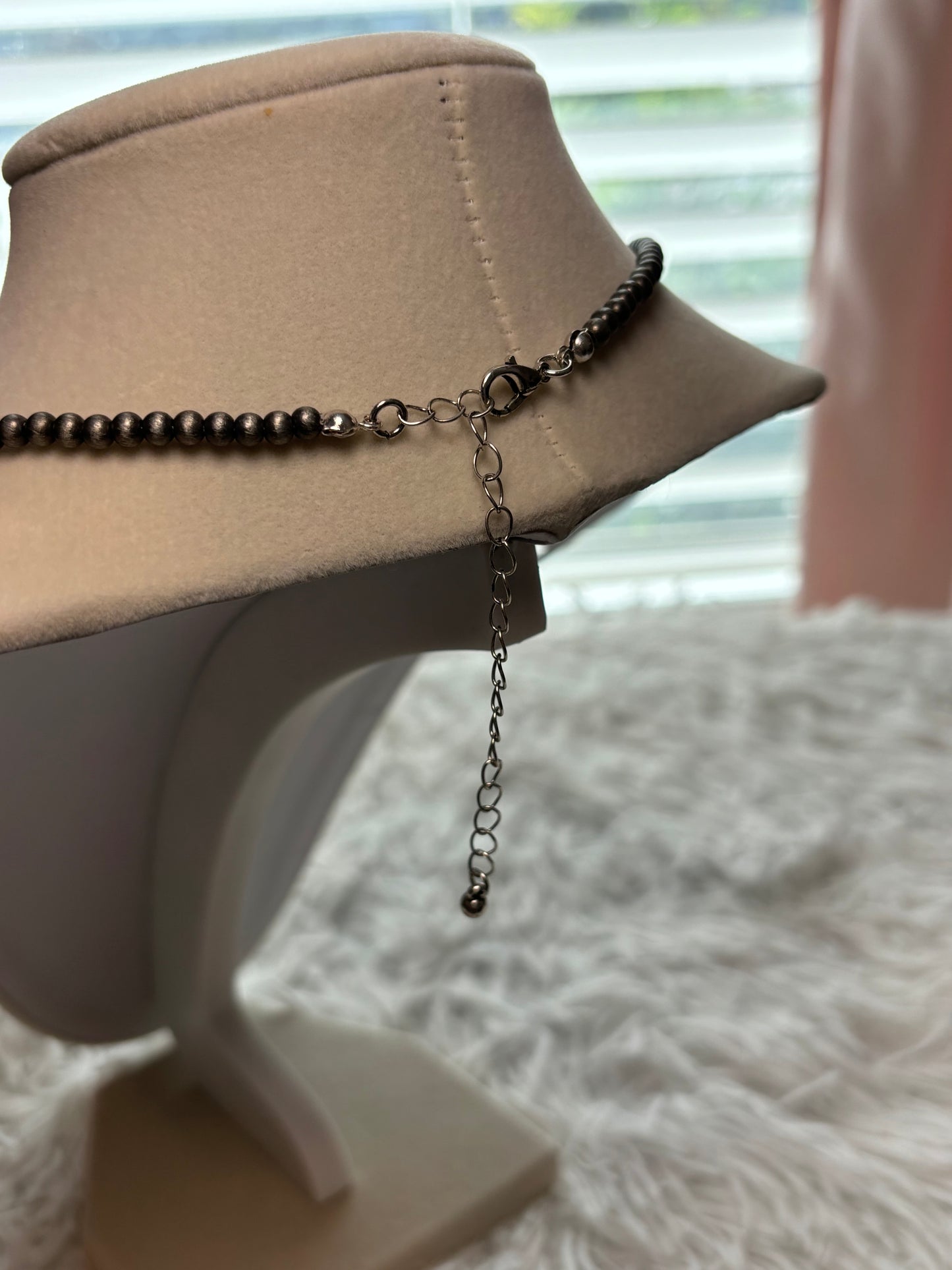 Western Rectangle Stone Pendant Necklace