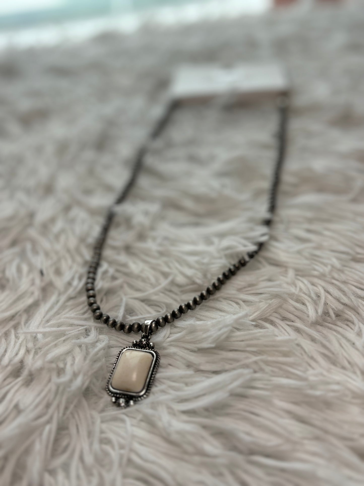 Western Rectangle Stone Pendant Necklace