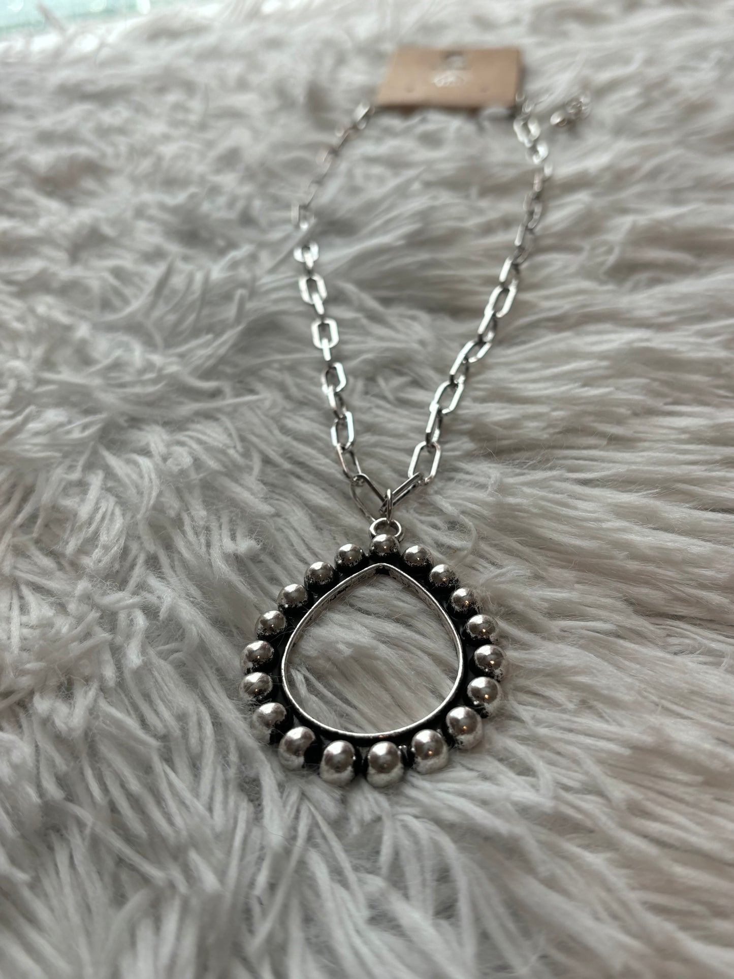 Western Teardrop Bubble Necklace