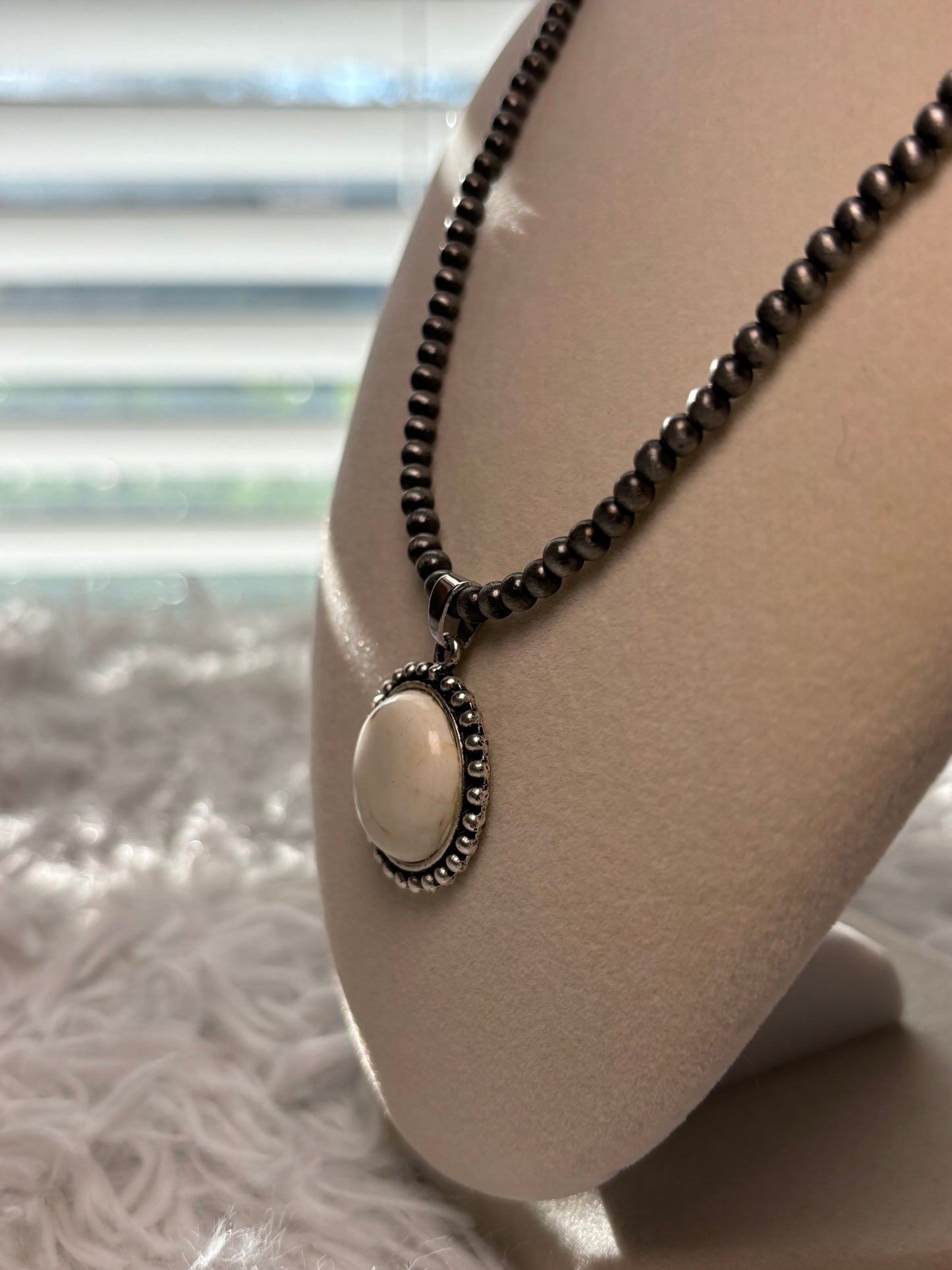 Navajo Pearl Necklace with Stone Pendant