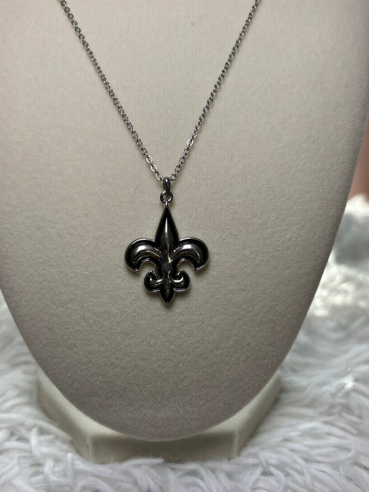 Fleur De Lis Pendant Necklace