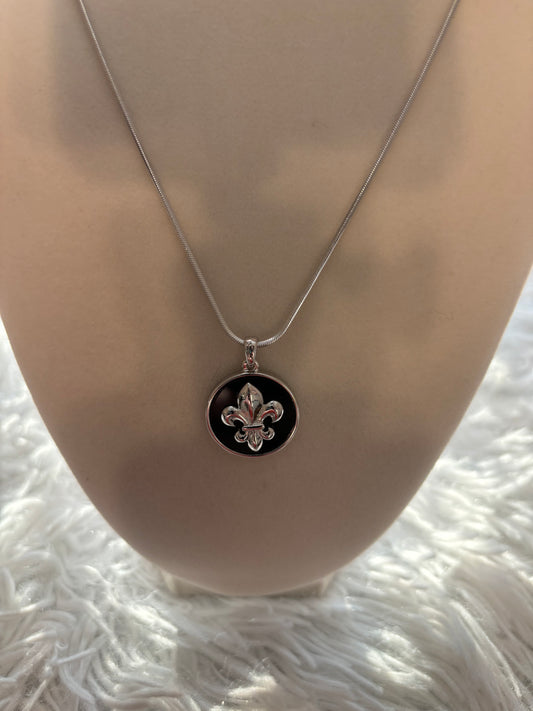 Fleur De Lis Pendant Necklace