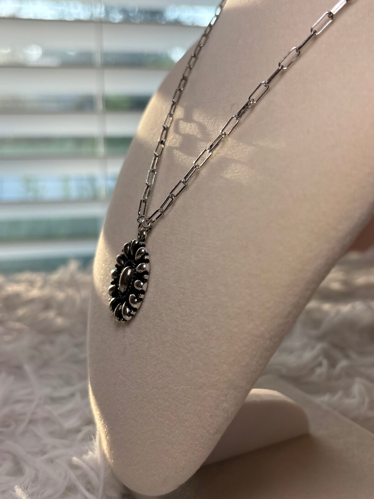 Western Concho Bubble Necklace