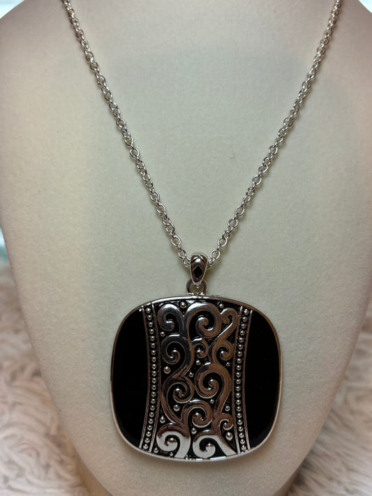 Square Pendant Necklace Set