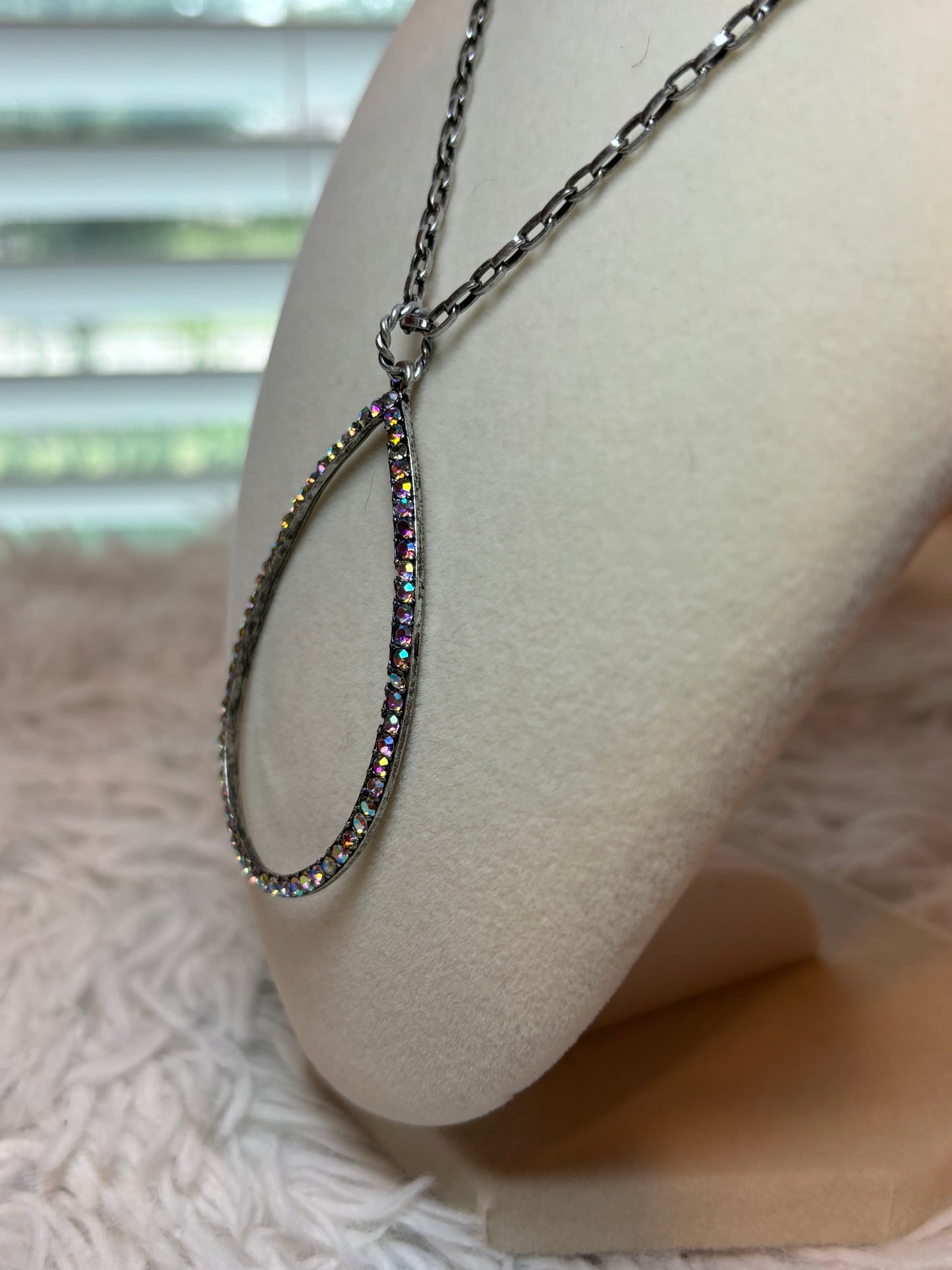 Teardrop Pendant Necklace Set