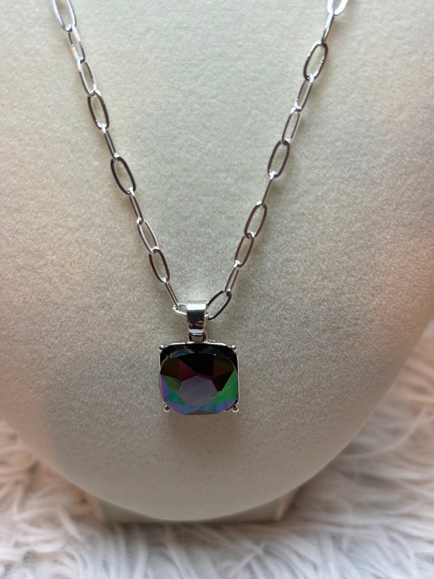 Rhinestone Pendant Layered Necklace