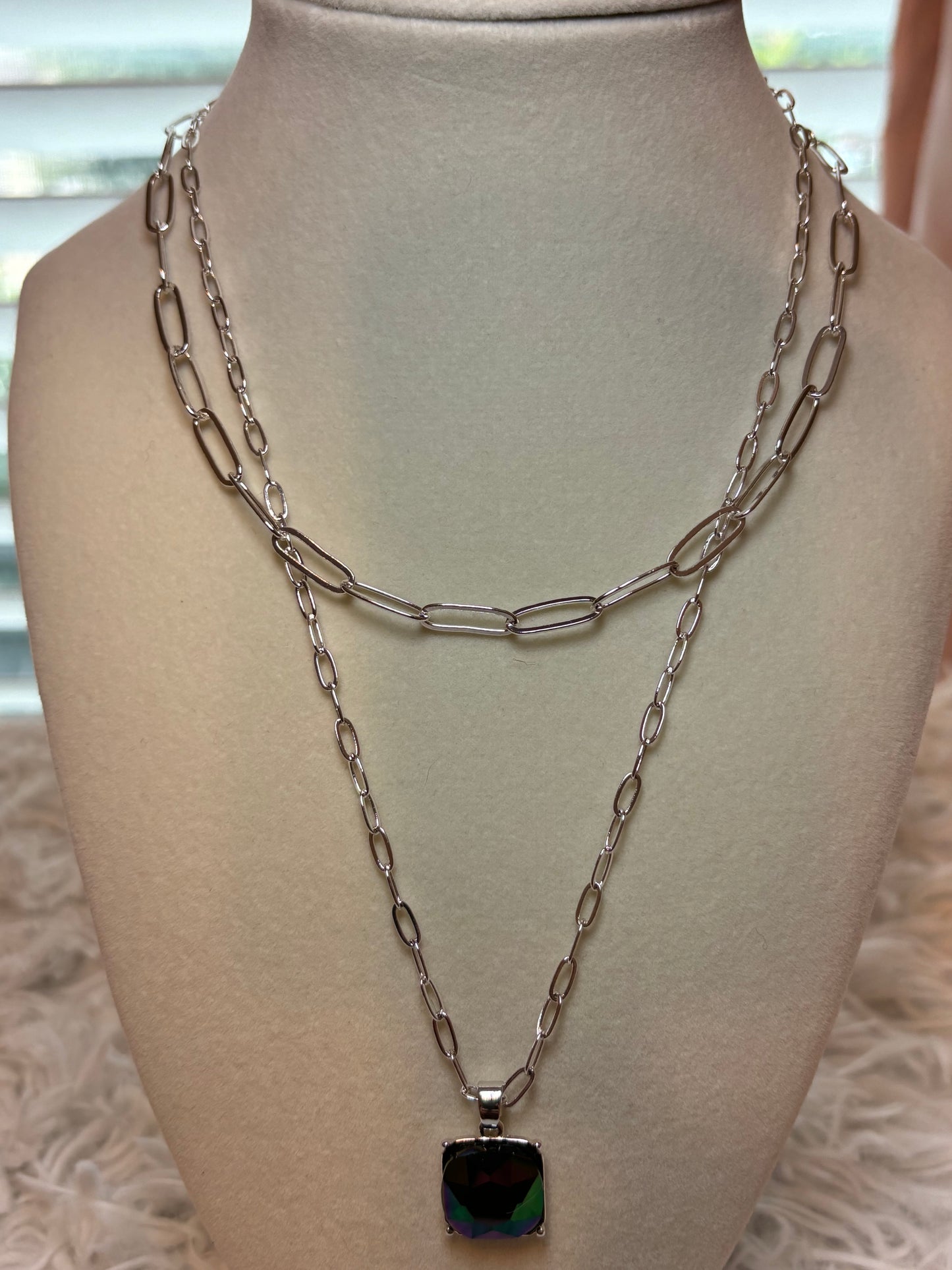 Rhinestone Pendant Layered Necklace