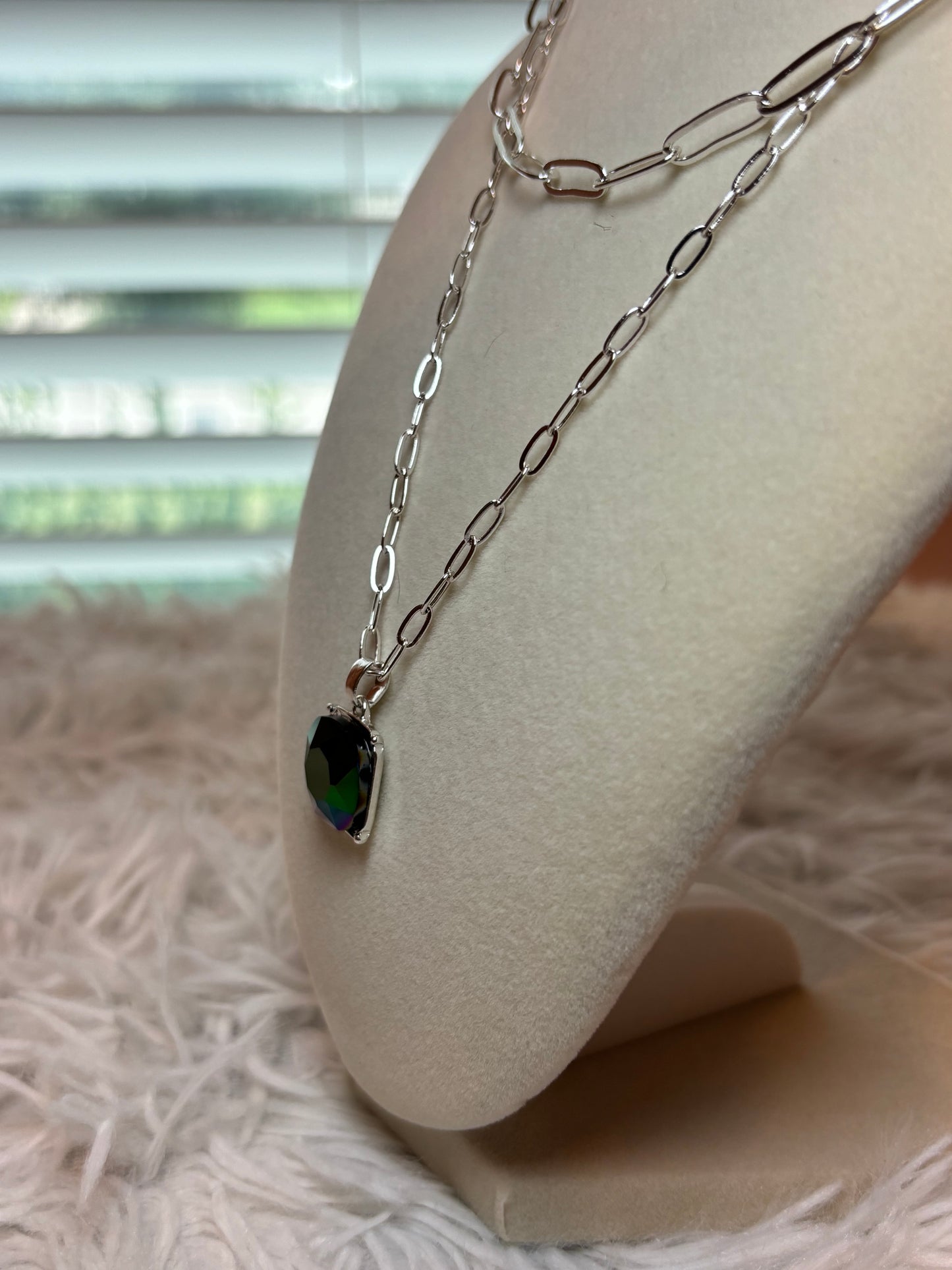 Rhinestone Pendant Layered Necklace