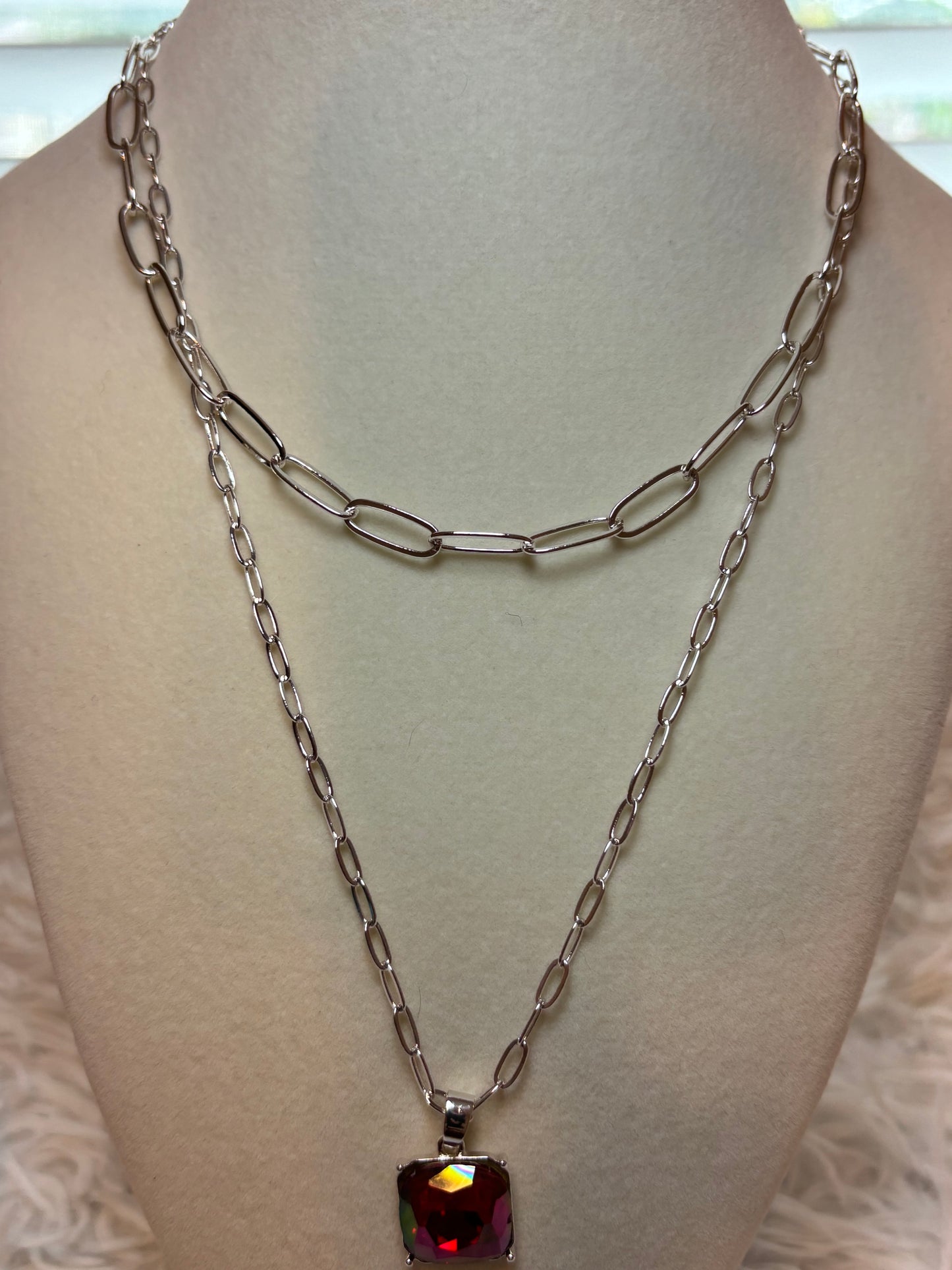Rhinestone Pendant Layered Necklace