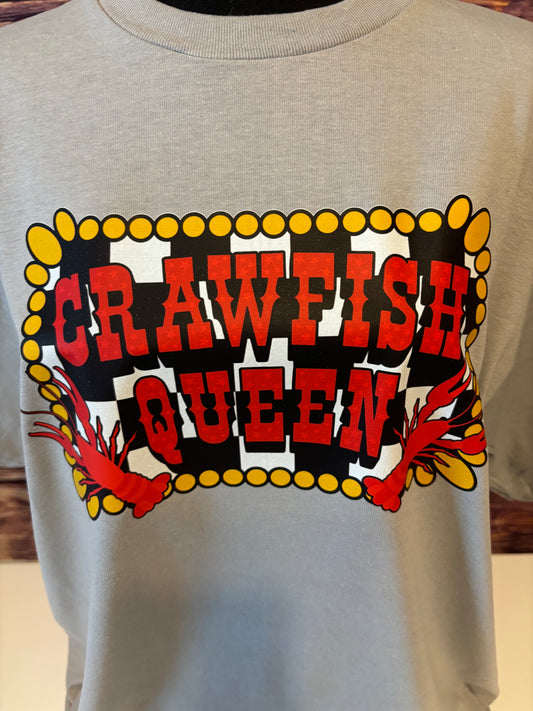 Crawfish Queen Tee – Southern Cajun Crawfish Graphic