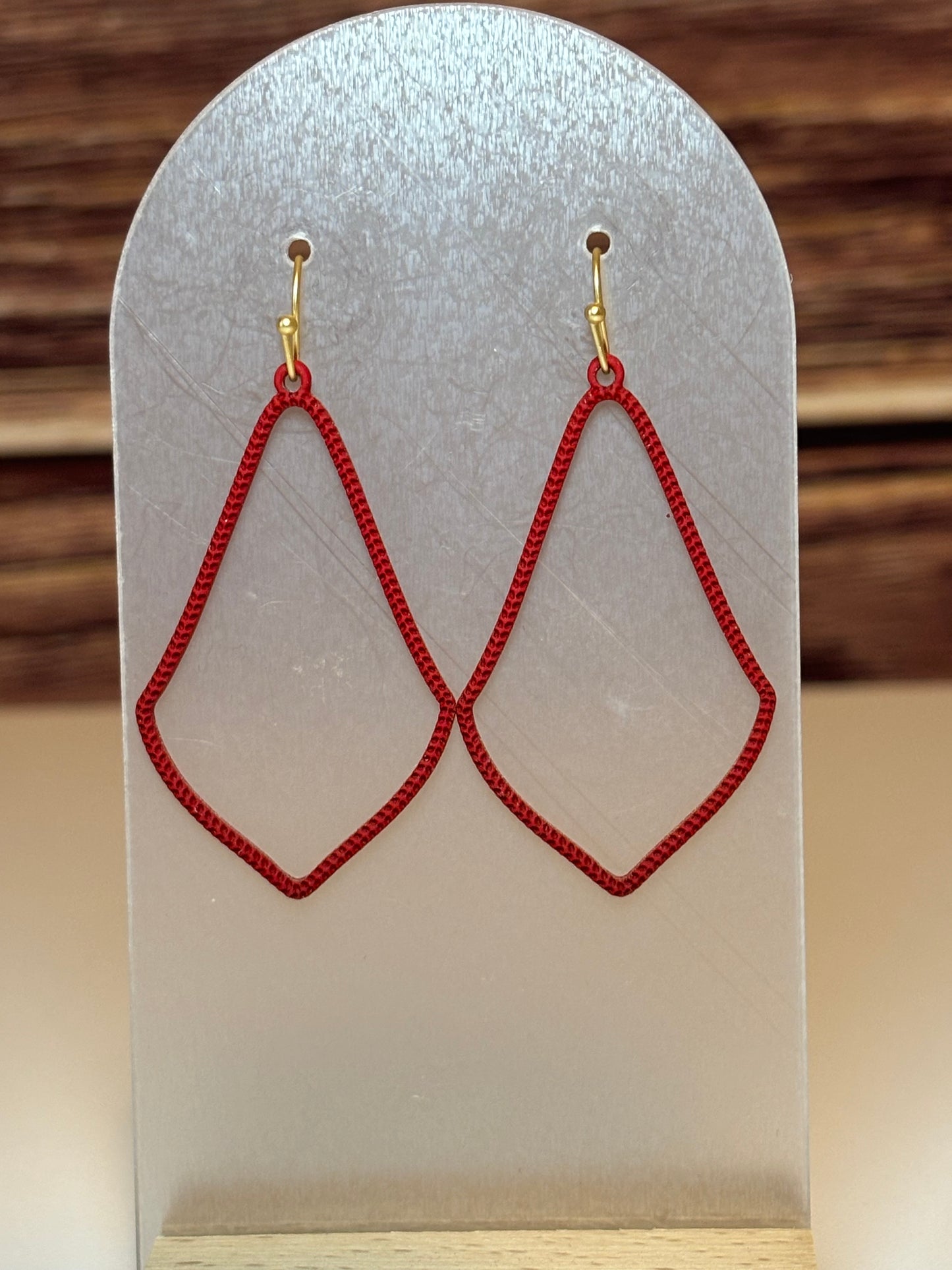 Red Textured Diamond Drop Earrings