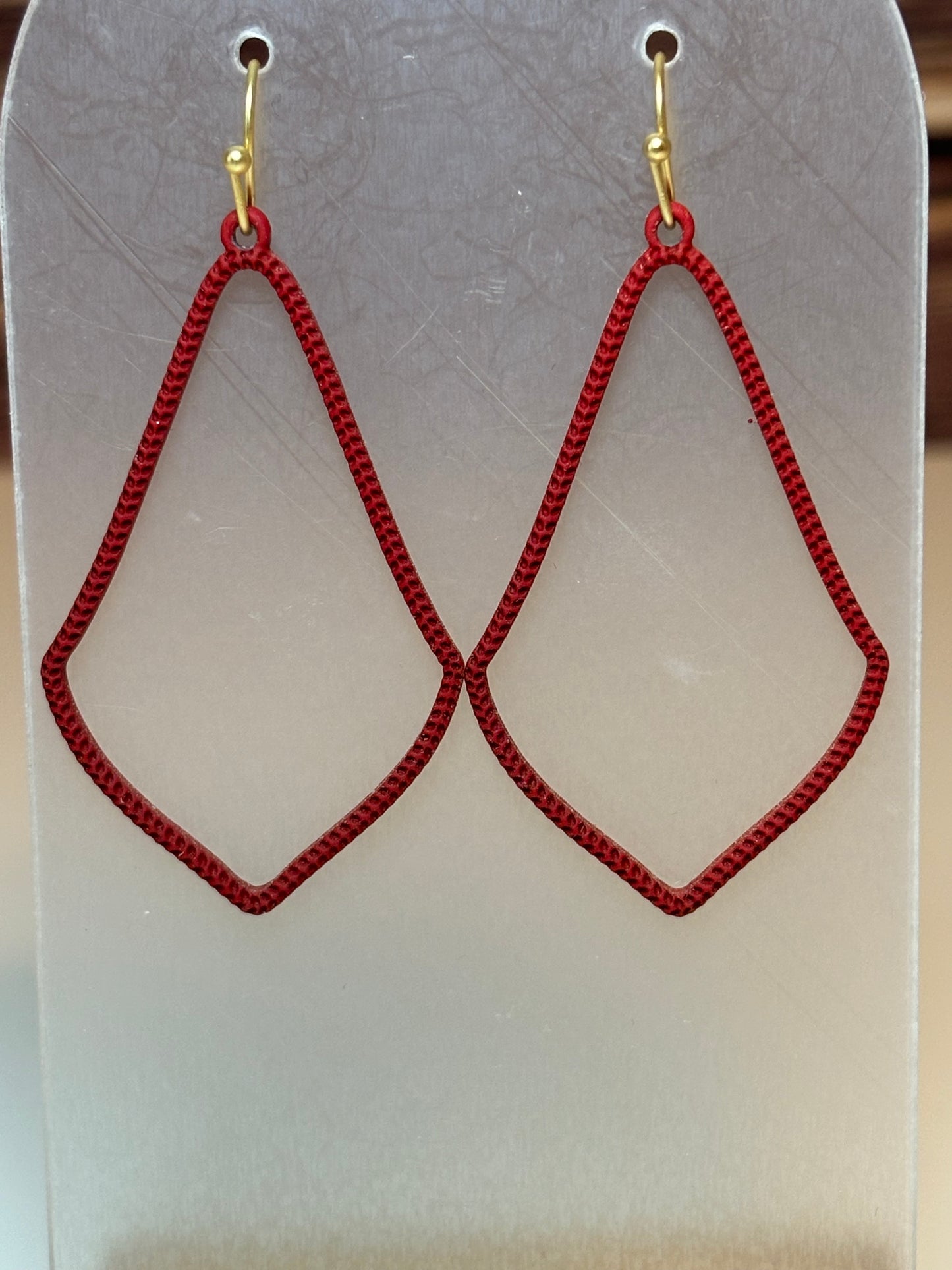 Red Textured Diamond Drop Earrings